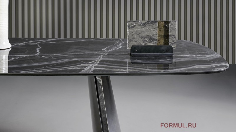 Стол Bonaldo Torii